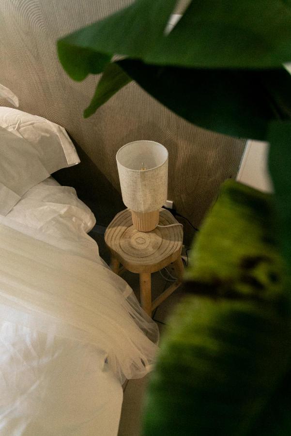 Bali Serenity Balneo Et Lit Rond Lagnieu Buitenkant foto